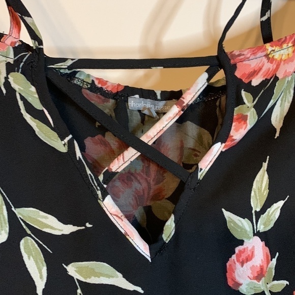 Floral Sheer Sleeve Top - Picture 3 of 6